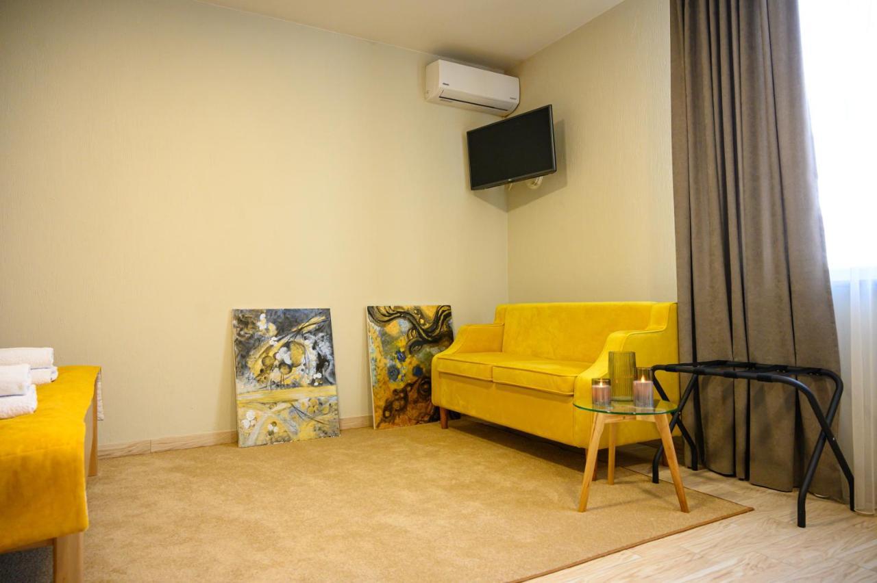 Space Apart Hotel Lutsk Luaran gambar