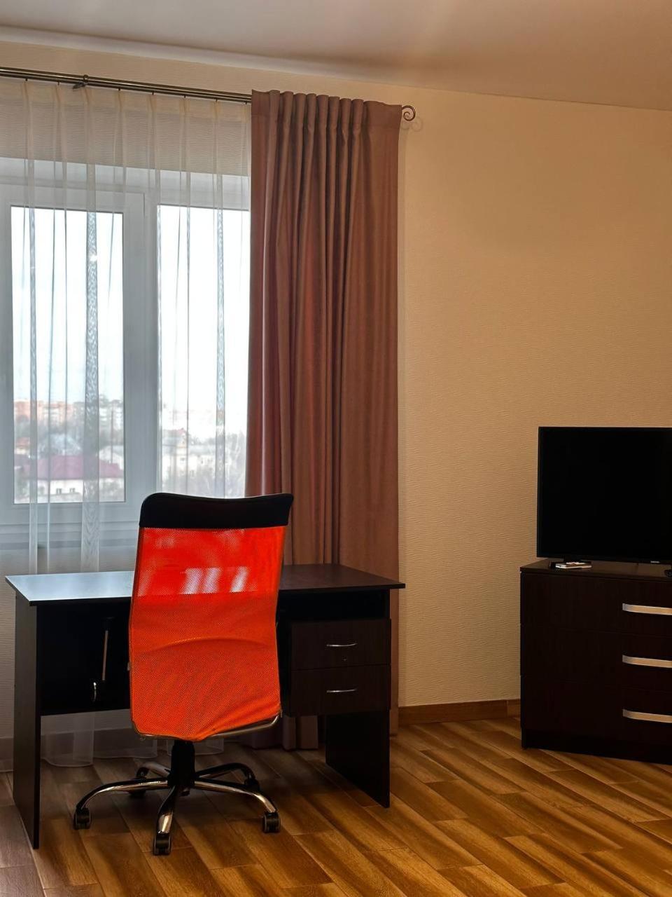Space Apart Hotel Lutsk Bilik gambar