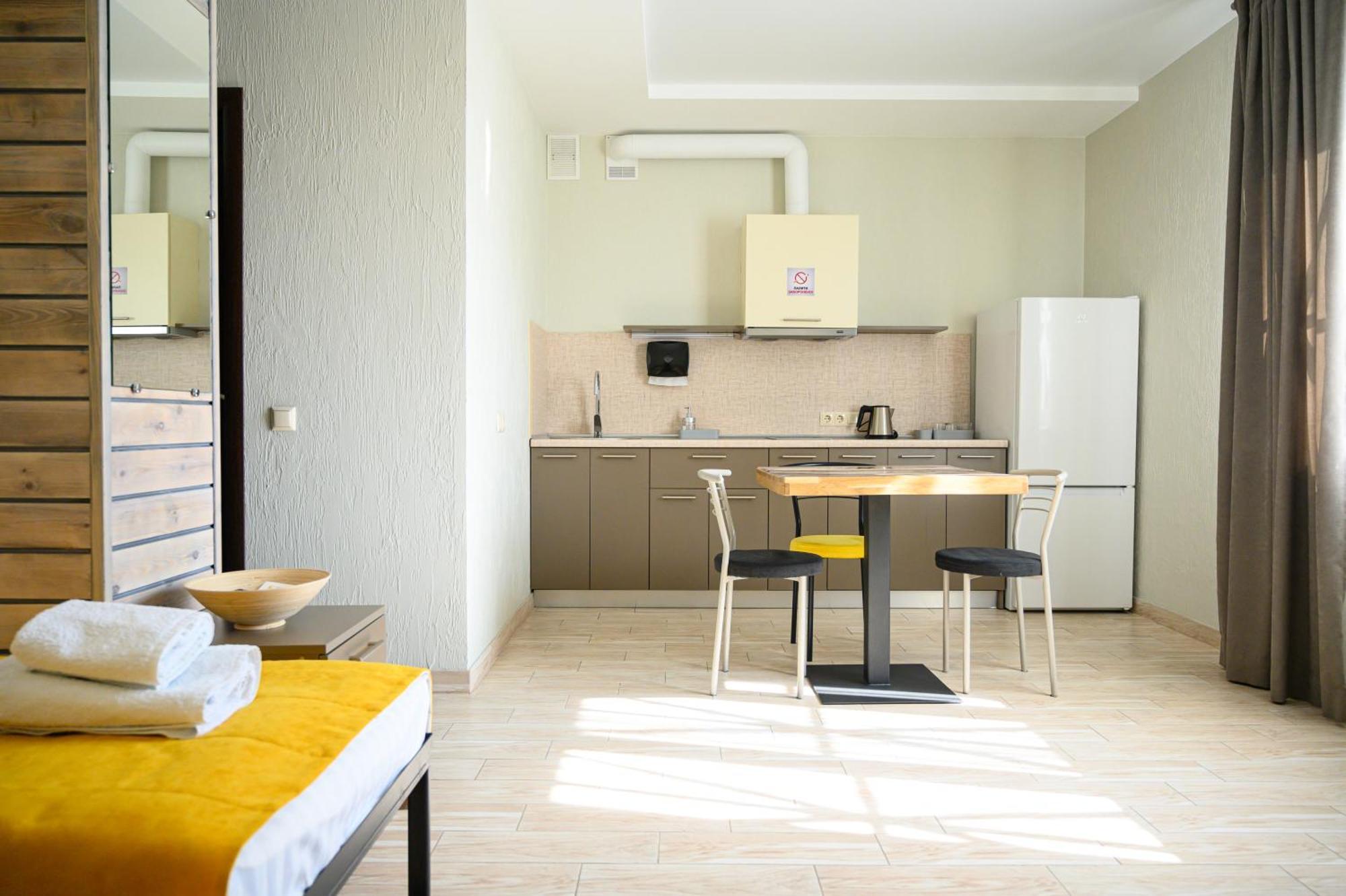 Space Apart Hotel Lutsk Luaran gambar